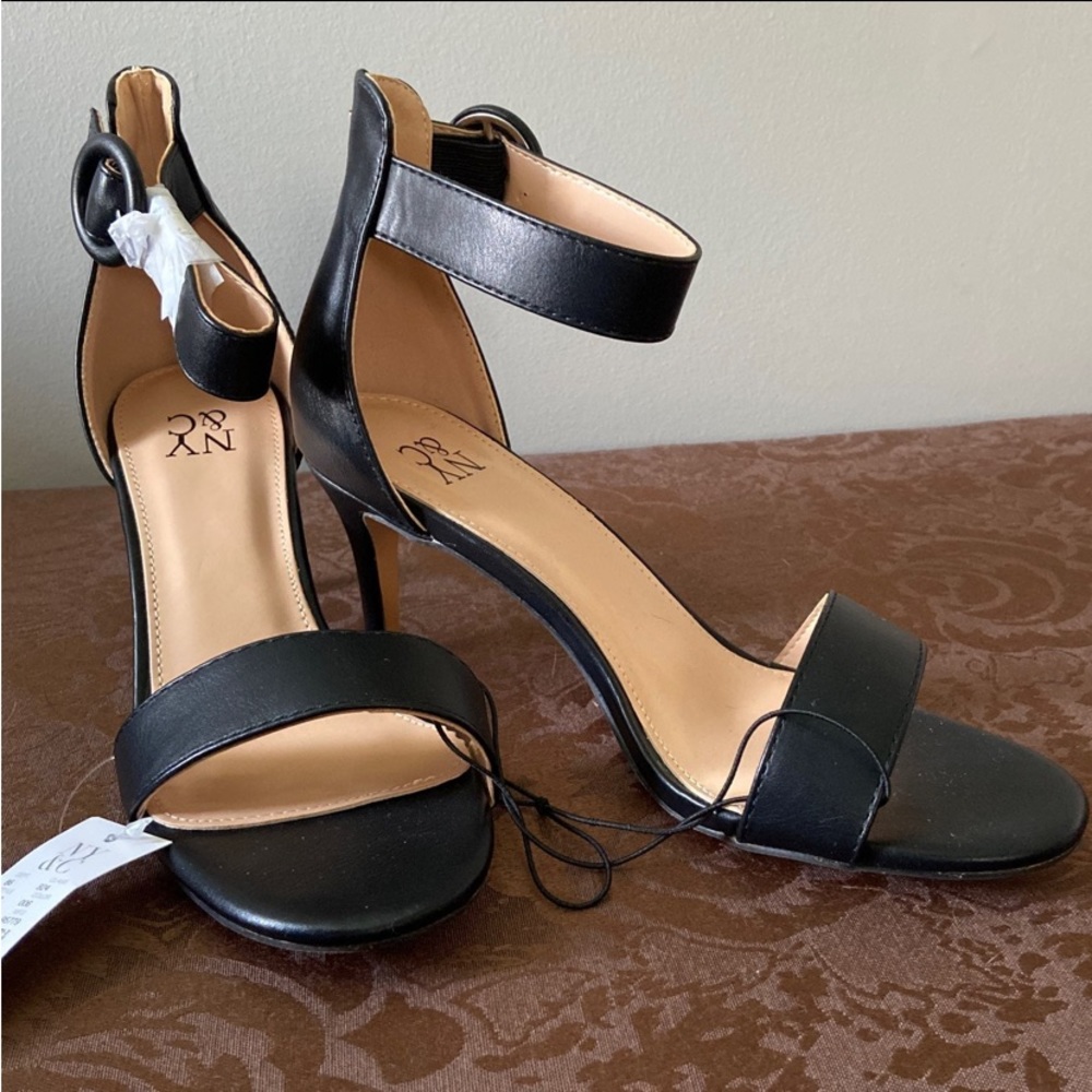 New NY&CO Heels